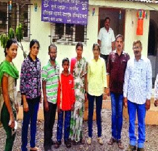 The lost son was found two years later | हरवलेला मुलगा दोन वर्षांनी सापडला The lost son was found two years later | हरवलेला मुलगा दोन वर्षांनी सापडला