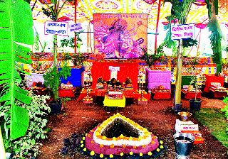 Shastachandi Yagya started in Mahalaxmi temple | महालक्ष्मी मंदिरात शतचंडी यज्ञास प्रारंभ