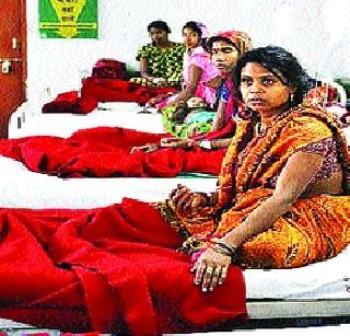 Government wants to play with the people! | सरकार जनतेच्या जिवाशी खेळ करू पाहते आहे!