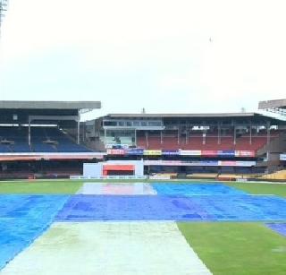 The rainy season on the third day of the India-Africa Test | भारत - आफ्रिका कसोटीच्या तिस-या दिवशीही पावसाचाच 'खेळ'