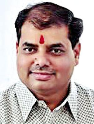 Red day and tolerant abdomen! | लाल दिवा अन् सहिष्णू पोटे!