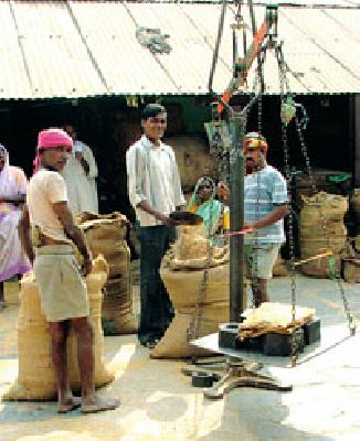 The institutions rejected the denial | संस्थांची नकारघंटा कायम