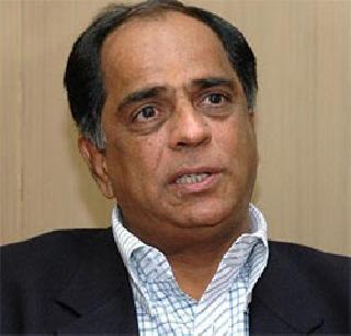 Insurgency against Nihalani in Censor Board | सेन्सॉर बोर्डात निहलानींविरुद्ध बंडाचा झेंडा Insurgency against Nihalani in Censor Board | सेन्सॉर बोर्डात निहलानींविरुद्ध बंडाचा झेंडा