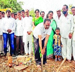 Regarding neglect of government in Dhanagar reservations | धनगर आरक्षणाकडे शासनाचे दुर्लक्ष Regarding neglect of government in Dhanagar reservations | धनगर आरक्षणाकडे शासनाचे दुर्लक्ष