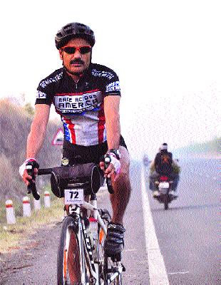 Message travel to give a clean chit | स्वच्छतेचा संदेश देण्यासाठी संदेश यात्रा Message travel to give a clean chit | स्वच्छतेचा संदेश देण्यासाठी संदेश यात्रा