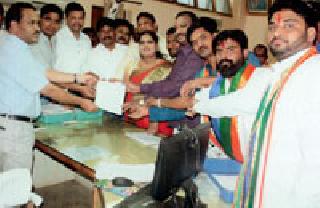 Movement against power hike | वीज दरवाढीविरोधात आंदोलन Movement against power hike | वीज दरवाढीविरोधात आंदोलन