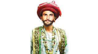 Today in tradition and glamor | परंपरा अन् ग्लॅमरची आज धमाल