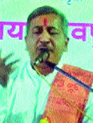 Culture creates a cultured society | संस्कृतीमुळेच सुसंस्कृत समाज निर्माण होतो