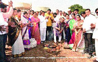 Cidcoet will be updated garden garden | सिडकोत होणार अद्ययावत उद्यान भूमिपूजन