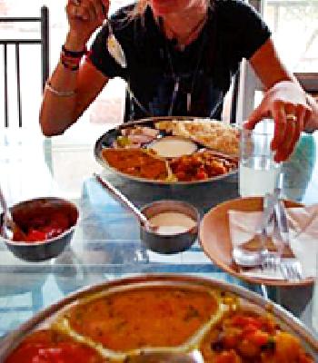 -A special team to find fatal food | -आता घातक अन्नपदार्थ शोधण्यासाठी खास पथक