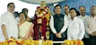 Baa Bheema, you went away from me. | बा भीमा तू गेलास आम्हा सोडूनी... Baa Bheema, you went away from me. | बा भीमा तू गेलास आम्हा सोडूनी...