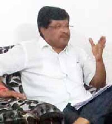 13 stars and 9 lifts will show | १३ तारांकित व ९ लक्षवेधी मांडणार