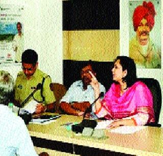 Only the Fars of the Democratic Day | लोकशाही दिनाचा केवळ फार्स Only the Fars of the Democratic Day | लोकशाही दिनाचा केवळ फार्स