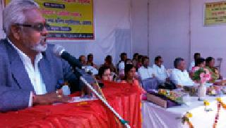 To cultivate a finding attitude is science | शोधक वृत्ती जोपासणे म्हणजे विज्ञान To cultivate a finding attitude is science | शोधक वृत्ती जोपासणे म्हणजे विज्ञान