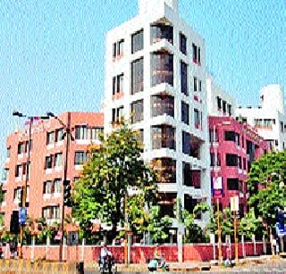 The teaching committee is also firm on teachers uniform | शिक्षकांच्या गणवेशावर शिक्षण समितीही ठाम