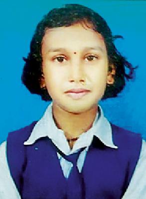 Everest of Brahmapuri's evening raut air travel | ब्रह्मपुरीची संध्या राऊत हवाई सफरची मानकरी