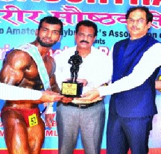 Satish became 'Brihanmumbai Shri' | सतीश झाला ‘बृहन्मुंबई श्री’ Satish became 'Brihanmumbai Shri' | सतीश झाला ‘बृहन्मुंबई श्री’