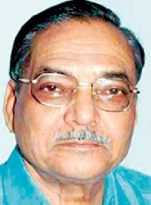 Schools, colleges declared quad | शाळा, महाविद्यालये तुरुंग घोषित Schools, colleges declared quad | शाळा, महाविद्यालये तुरुंग घोषित