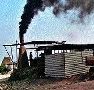 Growth in pollution due to germs | गुऱ्हाळांमुळे प्रदूषणात वाढ Growth in pollution due to germs | गुऱ्हाळांमुळे प्रदूषणात वाढ