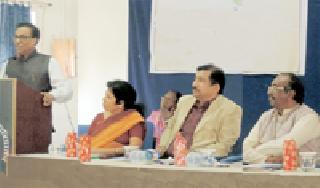 Read the study with extras | अभ्यासासह अवांतर वाचन करा