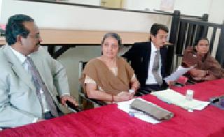 People lost 1177 shares | लोकअदालतीत सुटले ११७७ तंटे