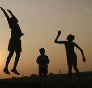 200 children of government colleagues starve | शासकीय बालगृहांतील २०० मुले उपाशी 200 children of government colleagues starve | शासकीय बालगृहांतील २०० मुले उपाशी