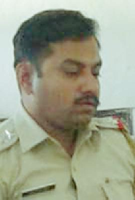 'API' for a bribe of five lakh bribe | पाच लाखांची लाच मागणारा ‘एपीआय’ जेरबंद
