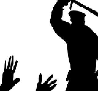 Police lathicharge on computer operators' protest in Nagpur | नागपूरमध्ये संगणक परिचालकांच्या मोर्चावर पोलिसांचा लाठीमार