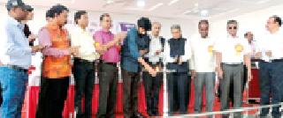 The service of blind and disabled is only true humanity | अंध-अपंगांची सेवा हीच खरी माणुसकी