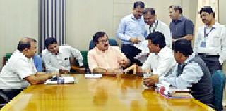 Five thousand houses will be given to the poor | गोरगरिबांना मिळणार पाच हजार घरे