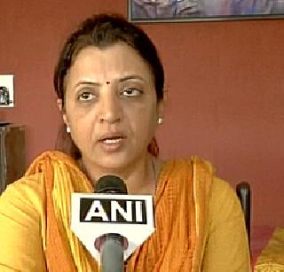 Shiv Sena criticized for giving Indian citizenship to Adnan Sami | अदनान सामीला भारतीय नागरीकत्व देण्यावर शिवसेनेची टीका