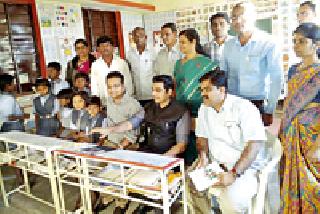 And District Collector, CEO becomes student | अन् जिल्हाधिकारी, सीईओ झाले विद्यार्थी