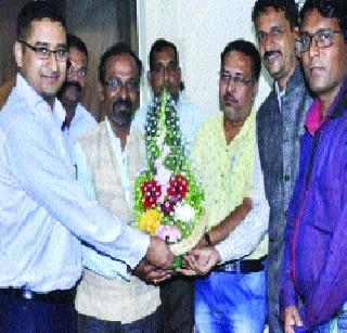 Theater will soon be in service | नाट्यगृह लवकरच सेवेत रुजू करणार Theater will soon be in service | नाट्यगृह लवकरच सेवेत रुजू करणार