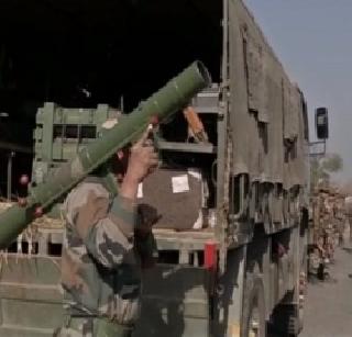 The terrorists had threatened to kill | दहशतवाद्यांनी दिली होती ठार मारण्याची धमकी The terrorists had threatened to kill | दहशतवाद्यांनी दिली होती ठार मारण्याची धमकी