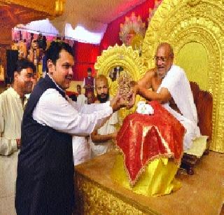 Take an initiative for the drought relief! | दुष्काळ निवारणासाठी पुढाकार घ्यावा!