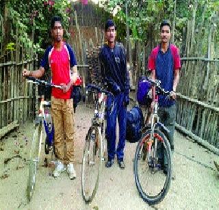 Naxals have not given any trouble! | नक्षलवाद्यांनी कुठलाही त्रास दिला नाही!