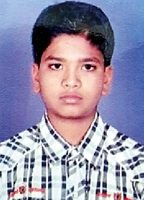 School kidnapping | शाळकरी मुलाचे अपहरण School kidnapping | शाळकरी मुलाचे अपहरण