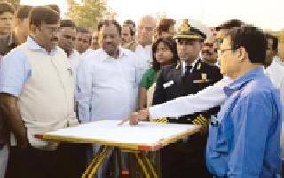 Surveying of military school premises by the defense ministry team | संरक्षण मंत्रालयाच्या चमूकडून सैनिकी शाळेच्या जागेची पाहणी Surveying of military school premises by the defense ministry team | संरक्षण मंत्रालयाच्या चमूकडून सैनिकी शाळेच्या जागेची पाहणी