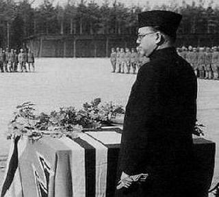 Netaji Subhash Chandra was found in an accident - British website claims | नेताजी सुभाष चंद्र खरोखर विमान अपघातात सापडले - ब्रिटिश वेबसाईटचा दावा Netaji Subhash Chandra was found in an accident - British website claims | नेताजी सुभाष चंद्र खरोखर विमान अपघातात सापडले - ब्रिटिश वेबसाईटचा दावा