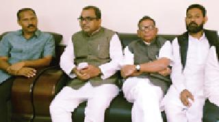 Congress used minority | काँग्रेसने अल्पसंख्यकांचा वापर केला