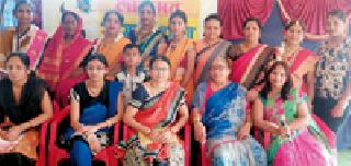 The Sakhi festival is celebrated at Pavni | पवनी येथे सखी महोत्सव उत्साहात