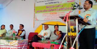 Teachers, create students through life! | शिक्षकांनो, जीव ओतून विद्यार्थ्यांना घडवा!