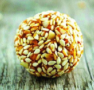 Sankranti mountain ranges throughout the day, vehicle boats, tributaries Taurus | संक्र ांतीचा पर्वकाळ दिवसभर, वाहन वराह, उपवाहन वृषभ