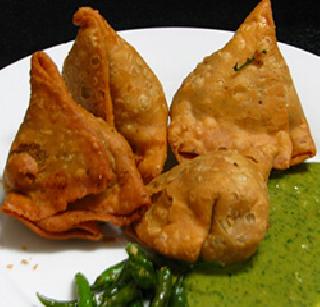 Samosa, doing tax in Bihar on Kachori | समोसा, कचोरीवर बिहारमध्ये कर Samosa, doing tax in Bihar on Kachori | समोसा, कचोरीवर बिहारमध्ये कर
