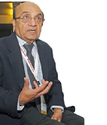 In the fifth year only, fifty-five percent of diseases | पाचव्या वर्षीच समजेल पन्नाशीतील आजार In the fifth year only, fifty-five percent of diseases | पाचव्या वर्षीच समजेल पन्नाशीतील आजार