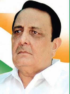 600 beneficiaries of the project will be vaccinated | ६०० प्रकल्पग्रस्त शेतकऱ्यांना वेकोलिचा ठेंगा 600 beneficiaries of the project will be vaccinated | ६०० प्रकल्पग्रस्त शेतकऱ्यांना वेकोलिचा ठेंगा