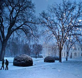 US blitzkrieg | अमेरिकेला हिमवादळाचा तडाखा US blitzkrieg | अमेरिकेला हिमवादळाचा तडाखा