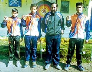 Hukam Eklavya, National Gold medalist, 1 gold, 2 silver medals | एकलव्यच्या ऋतिकला राष्ट्रीय स्पर्धेत १ सुवर्ण, २ रौप्यपदक