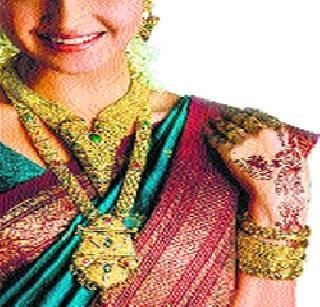 On the fourth day in a row, gold rose sharply | सलग चौथ्या दिवशी सोन्याच्या भावात तेजी On the fourth day in a row, gold rose sharply | सलग चौथ्या दिवशी सोन्याच्या भावात तेजी