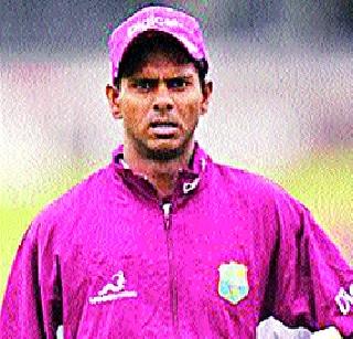 Banned to accept retirement: Chanderpaul | निवृत्ती स्वीकारण्यास बाध्य केले : चंद्रपॉल